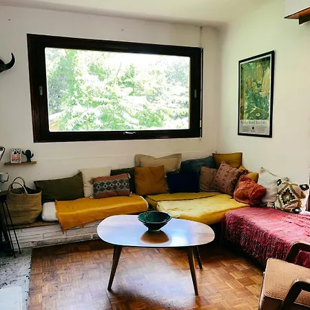 Folk Отель типа 