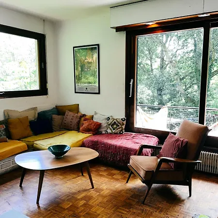 Folk Отель типа 